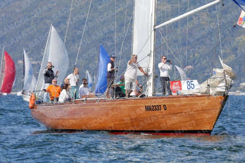 Mascone n° 0085