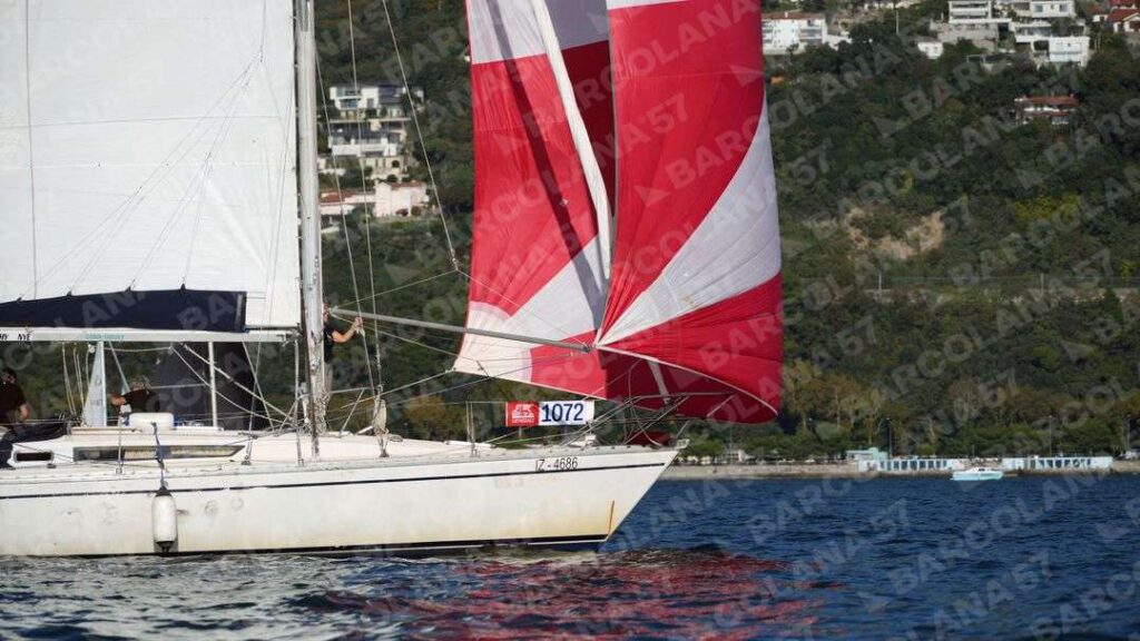 Mascone n° 1072