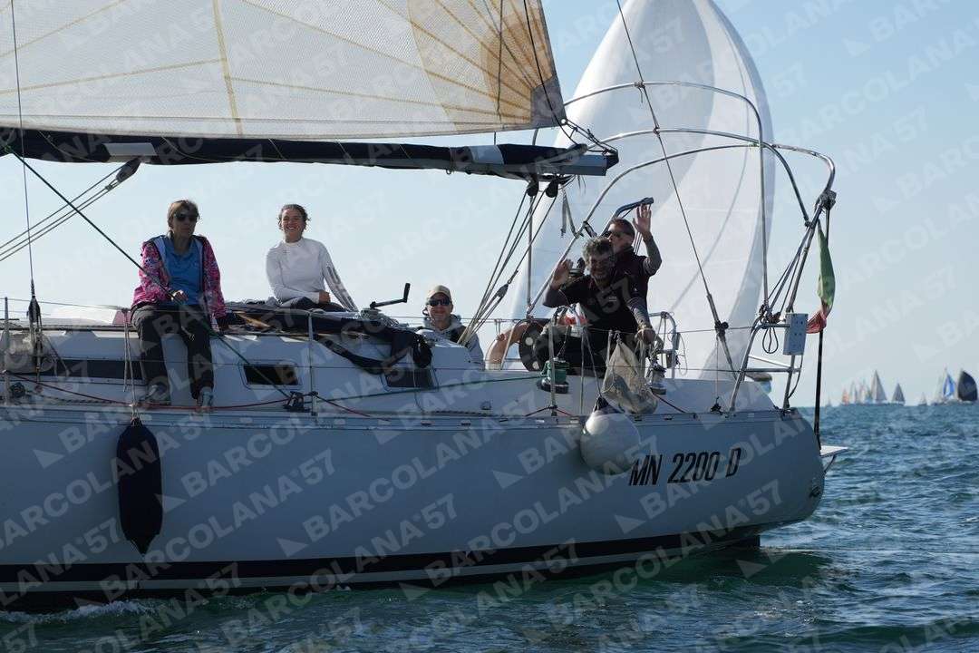 Mascone n° 2200 - immagine 1