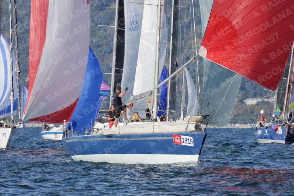 Mascone n° 1819