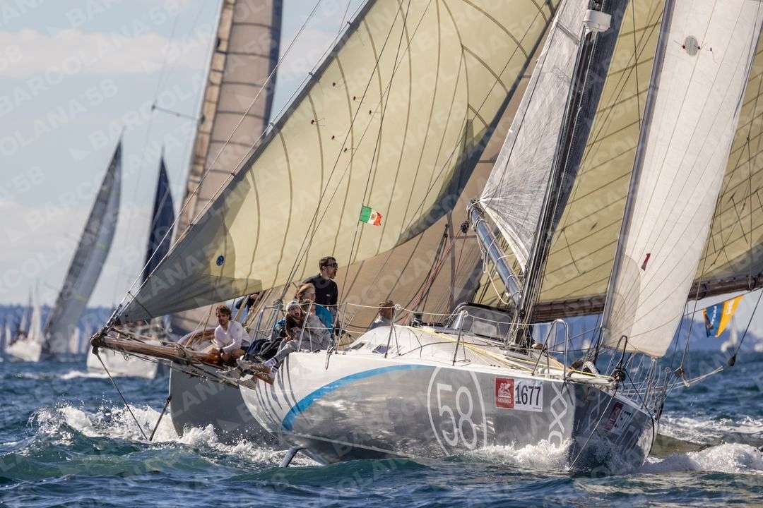 Mascone n° 1677