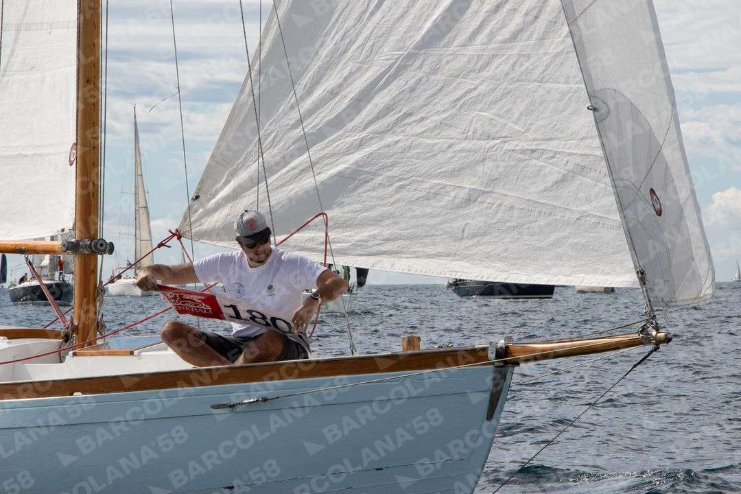 Mascone n° 1805 - immagine 1