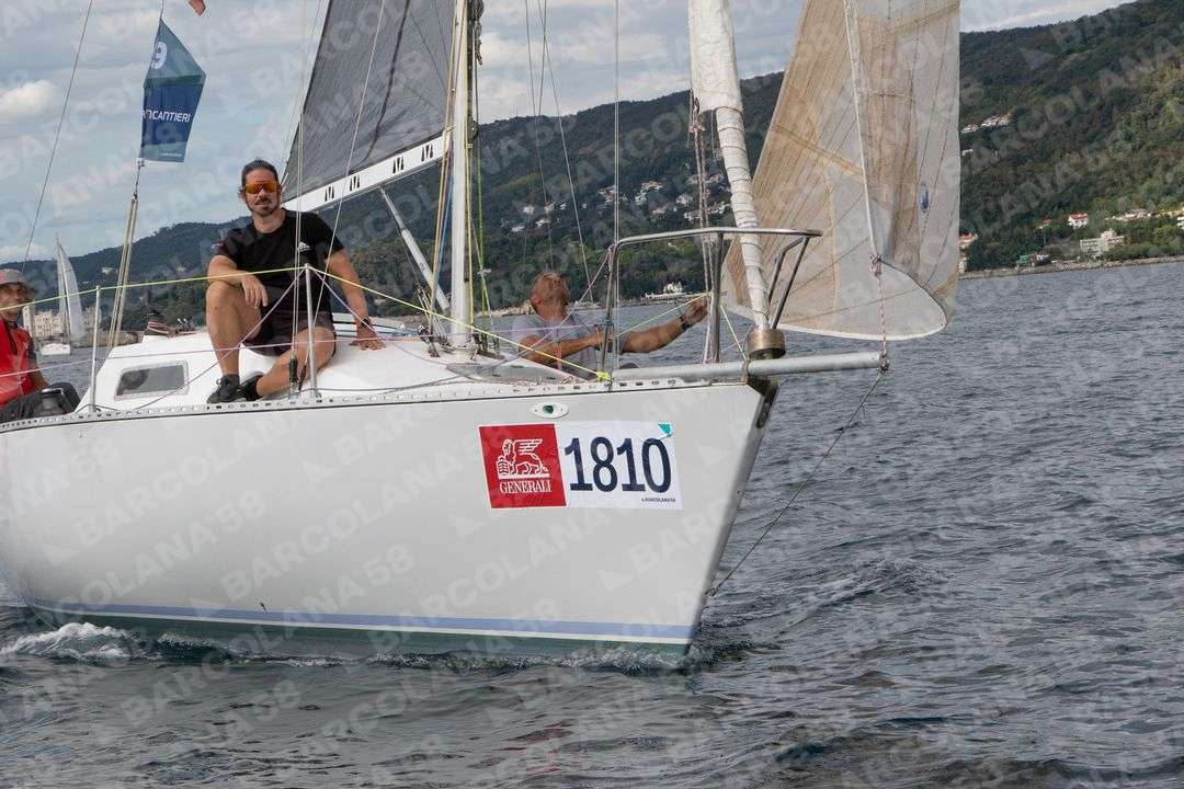 Mascone n° 1810 - immagine 1