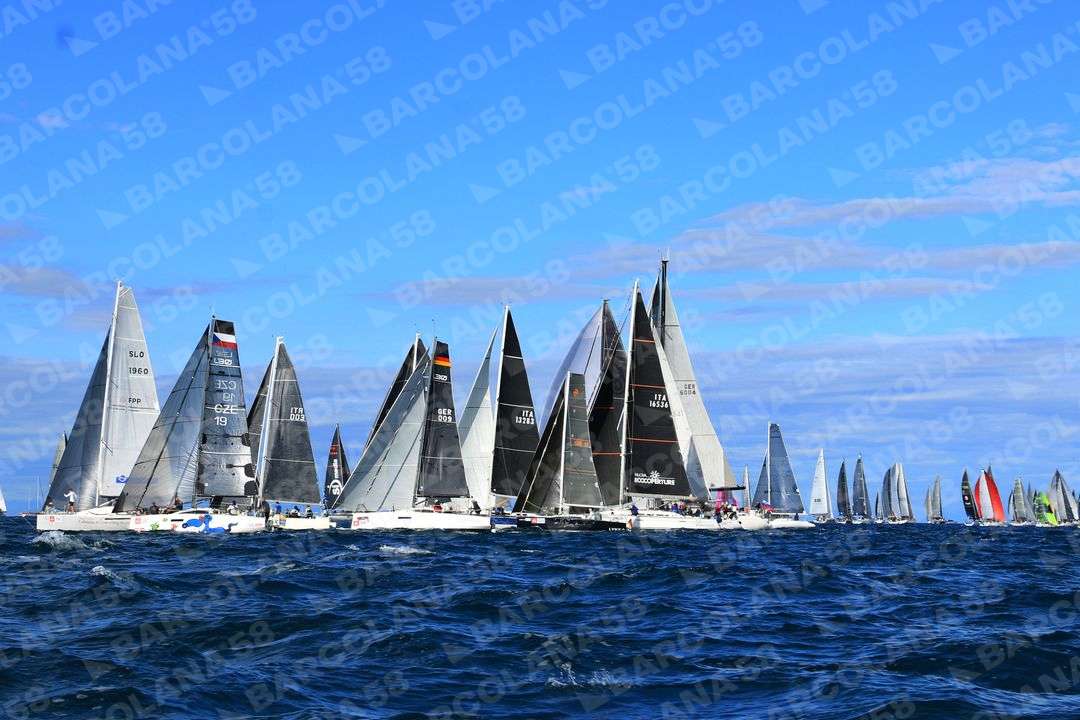 Mascone n° 1026, 0794, 1382, 0890, 0017, 1373, 0540, 0061 - immagine 1